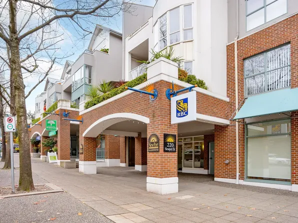 220 Newport Dr #213, Pt Moody, BC V3H 5B8