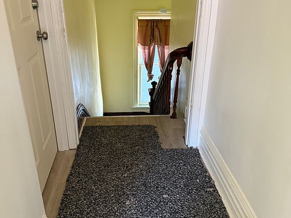 2nd image of 1006 Park Ave #3