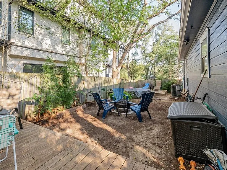 1198 E M Franklin Ave — Photo 25