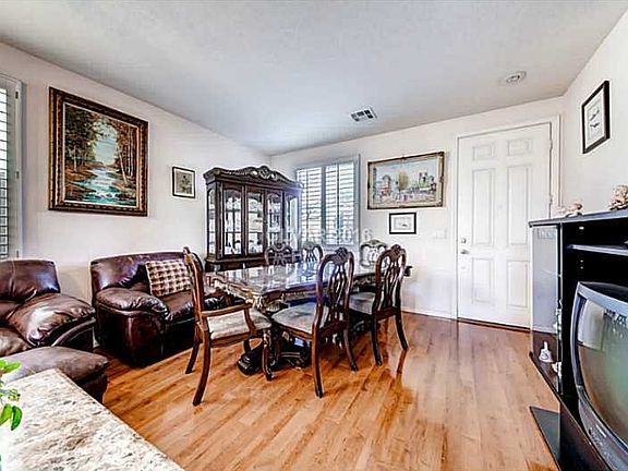 4th image of 11237 Accentare Ct