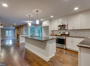 1 Bloomer Dr, Burlington, NJ 08016