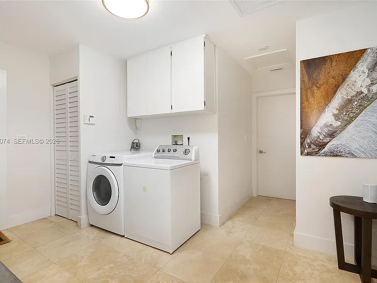 7322 Vistalmar St — Photo 29