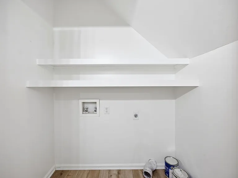 1000 Hornbuckle Ct — Photo 21