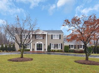 14 Laurie Ct, Scotch Plains, NJ 07076