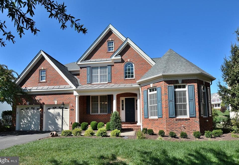 1st image of 5789 Waterloo Bridge Cir