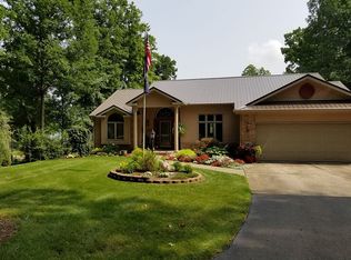 1216 N Finlandia Way, Albion, IN 46701