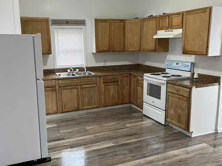 4211 Martin Luther King Jr St — Photo 6