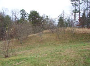 600 Beartrack Rd, Beattyville, KY 41311