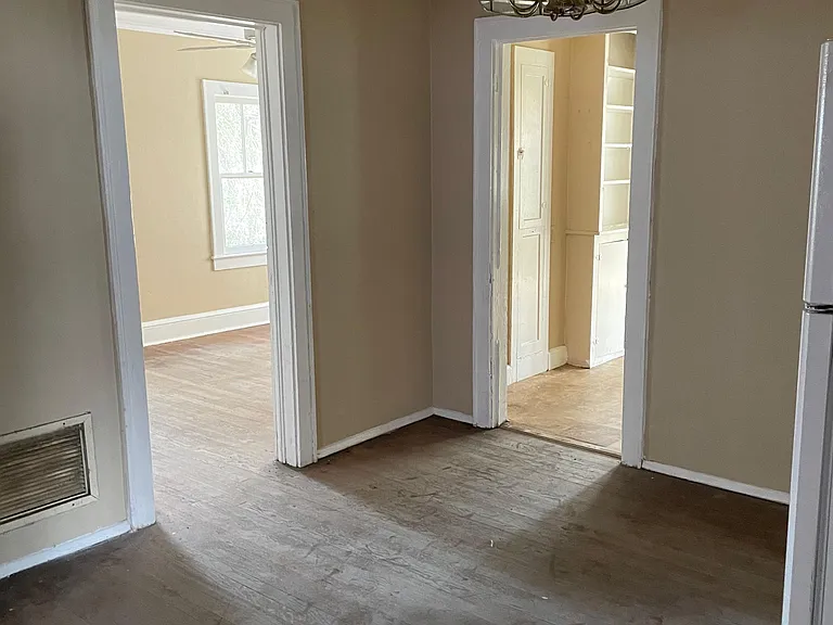 5114 Hollycrest Dr — Photo 11
