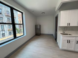 360 E 194th St #3D, Bronx, NY 10458