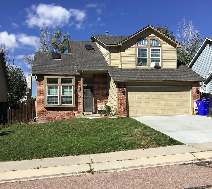 8560 Sassafras Dr