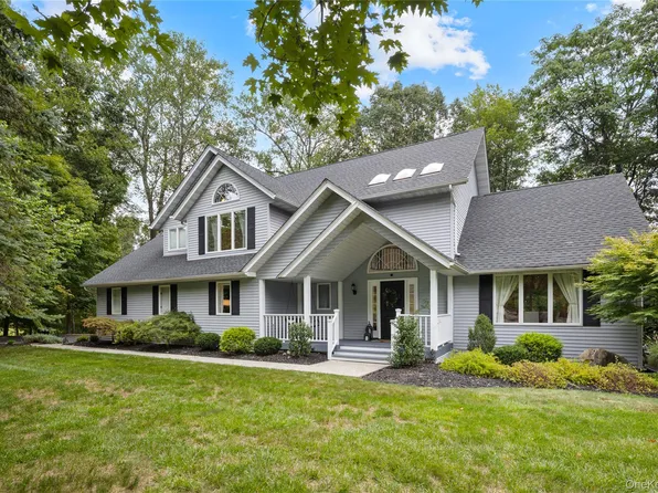 4 Nicole Way, Spring Valley, NY 10977