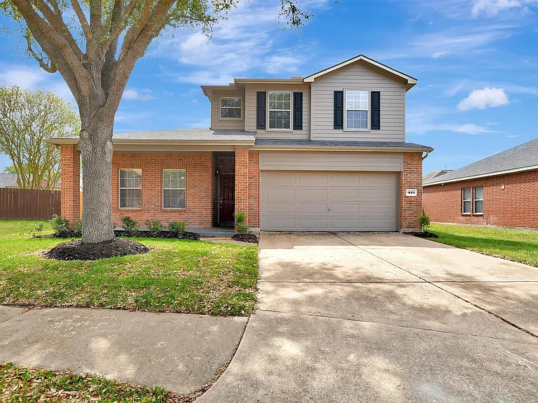 4423 Garden Ridge Ct — Photo 1