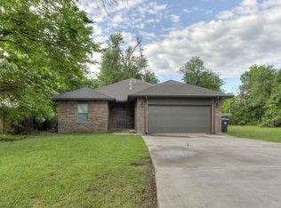 6304 NW 32nd St, Bethany, OK 73008