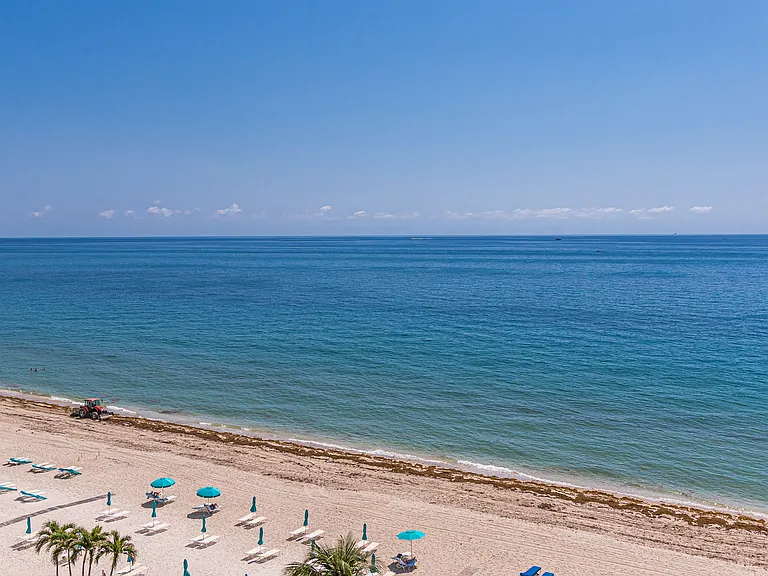 3700 Galt Ocean Dr #804 — Photo 45