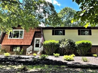 2208 Paper Ln, East Stroudsburg, PA 18302