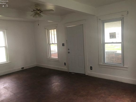 4th image of 614 W 25th St