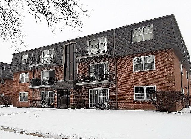 1st image of 1120 64th St Unit 8