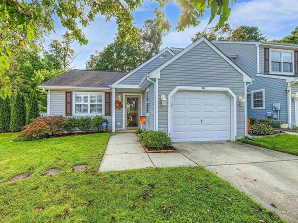 34 Brandywine Ct, Egg Harbor Township, NJ 08234