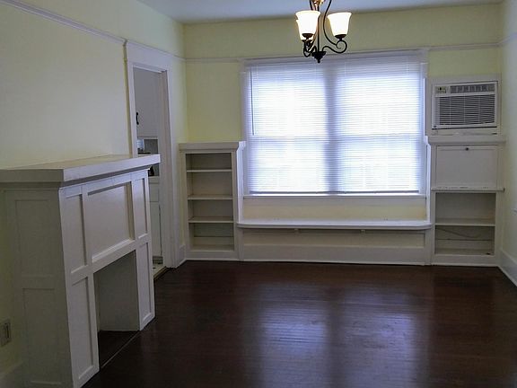 2nd image of 444 W 7th St