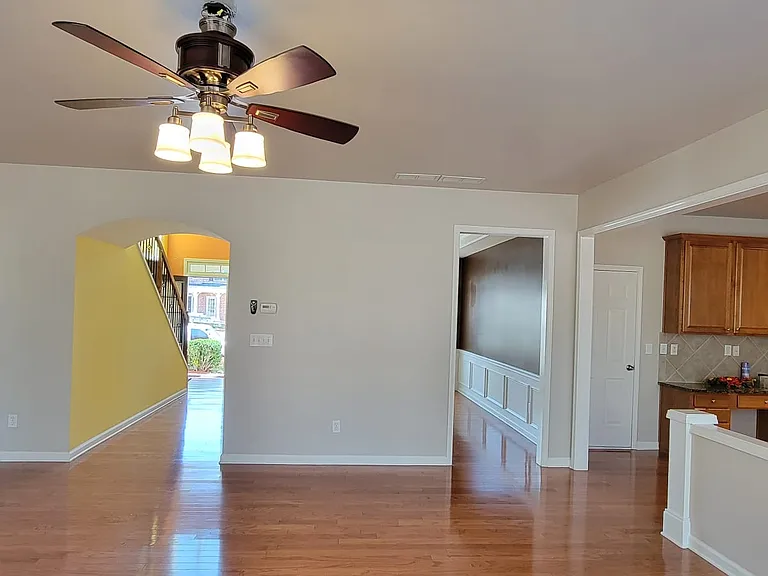 715 Pimlicon Pl — Photo 8