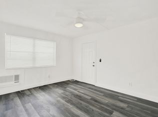 1310 S Douglas Rd, Coral Gables, FL 33134