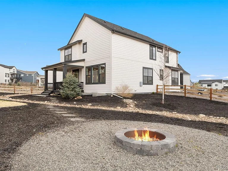 1186 Elbridge Dr — Photo 48