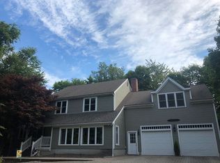 42 Hayward St, Braintree, MA 02184
