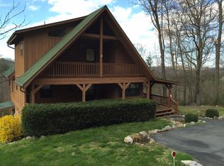 1640 Bench Mountain Way, Sevierville, TN 37862