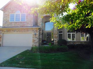 452 Augustus Dr, Highland Heights, OH 44143