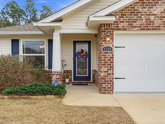 4th image of 5109 Carley Ct