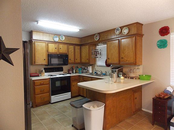 3rd image of 1007 Avenue H