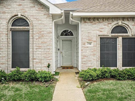3rd image of 713 Pecan Creek Ct
