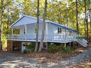 27 Smokewood Dr, Palmyra, VA 22963