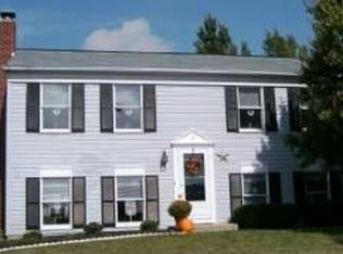 14 Candlewyck Ct, Willow Street, PA 17584