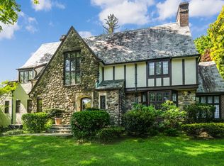 44 Wayside Ln, Scarsdale, NY 10583