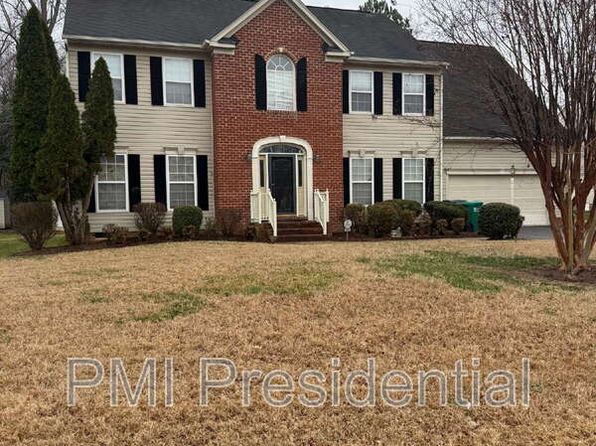 8008 Moss Gate Ct