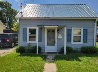 9721 Park Ct, Sturtevant, WI 53177