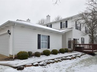 7181 W Cross Creek Trl, Brecksville, OH 44141