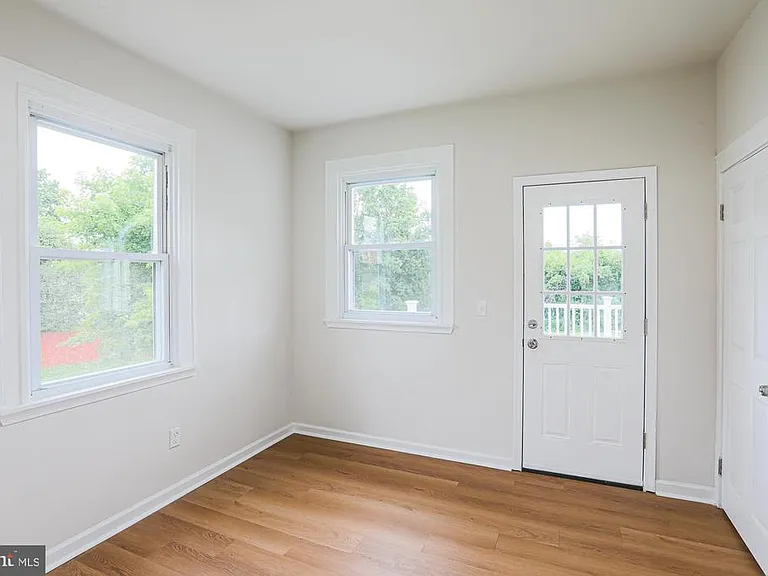 6512 Golden Ring Rd — Photo 19
