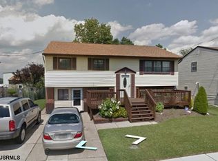 811 Cedar Ln, Pleasantville, NJ 08232