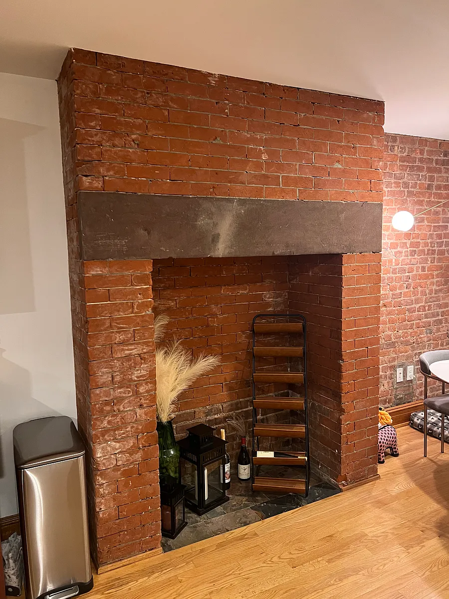 Living room fireplace - 274 Montgomery St #1