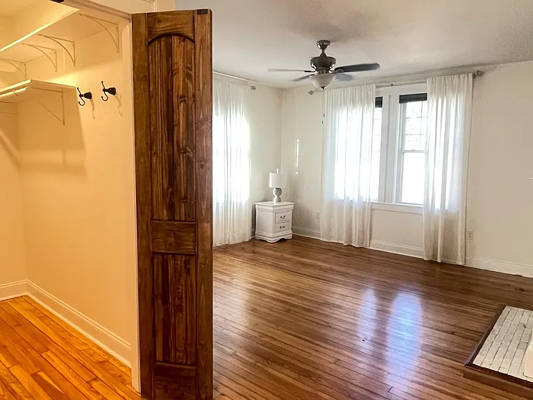 14 Arlington St #200 — Photo 17