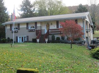 158 Possum Hollow Rd, Greensburg, PA 15601