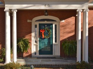 46 Calumet Rd, Indian Hills, KY 40207