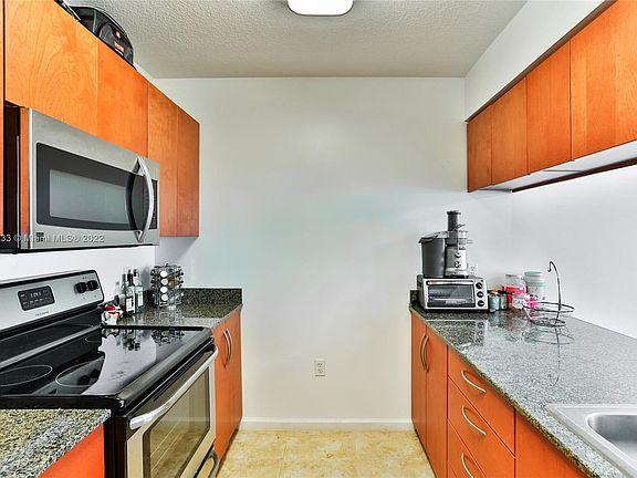 2nd image of 1200 Brickell Bay Dr APT 3718