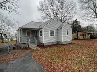 217 Longwood St, Chickamauga, GA 30707