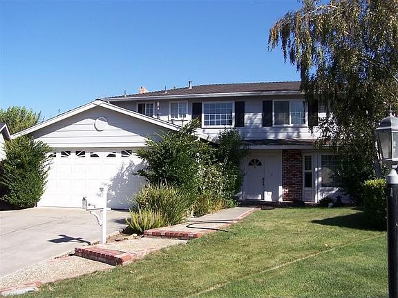 2nd image of 1802 Newport Ct