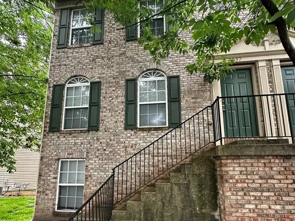 3037 Armory Dr, Indianapolis, IN 46208