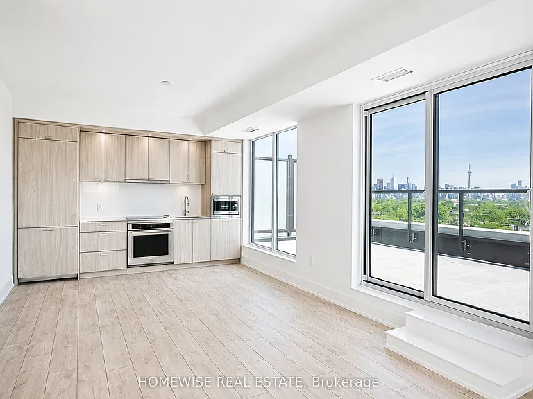 858 Dupont St #743 — Photo 4